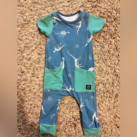 Rags to Raches Dinosaurs Romper Skeletons - Picture 5 of 6